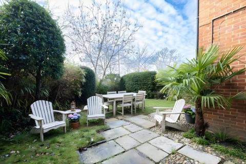 5 bedroom terraced house for sale, Norley Vale, SW15