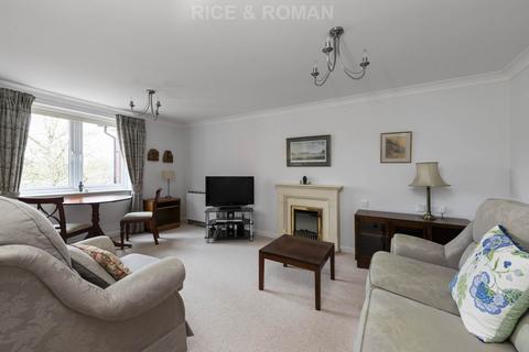 1 bedroom retirement property for sale, Addlestone Park, Addlestone KT15