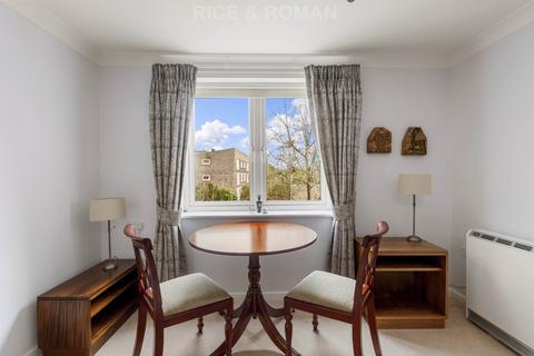 1 bedroom retirement property for sale, Addlestone Park, Addlestone KT15