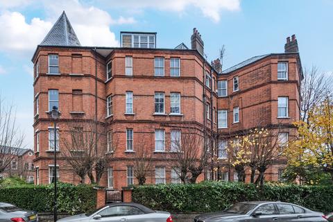 2 bedroom property to rent, Fairhazel Gardens, London, NW6