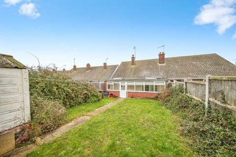 2 bedroom semi-detached bungalow for sale, Fleetwood Avenue, Holland-On-Sea, Clacton-On-Sea