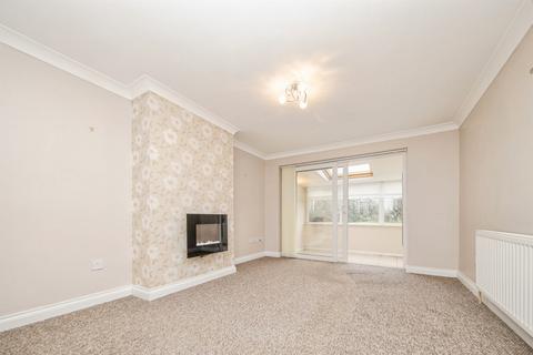 2 bedroom semi-detached bungalow for sale, Fleetwood Avenue, Holland-On-Sea, Clacton-On-Sea
