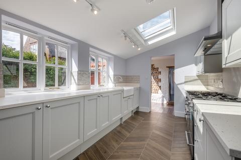 4 bedroom character property for sale, Walcott Road, Bacton, Norwich
