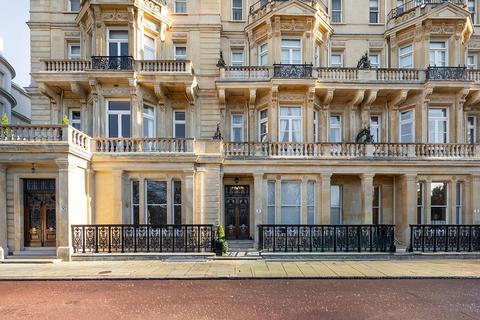 undefined, Cambridge Gate, Regent's Park, NW1