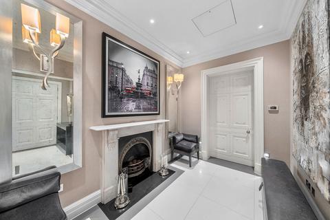 undefined, Cambridge Gate, Regent's Park, NW1