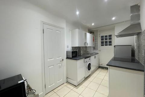 2 bedroom flat for sale, Cumberland Court, Great Cumberland Place, London,  W1H