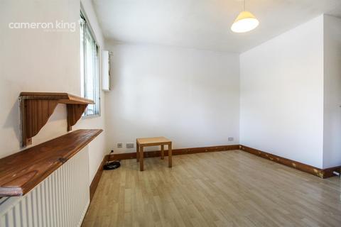 undefined, Vicarage Way, Colnbrook