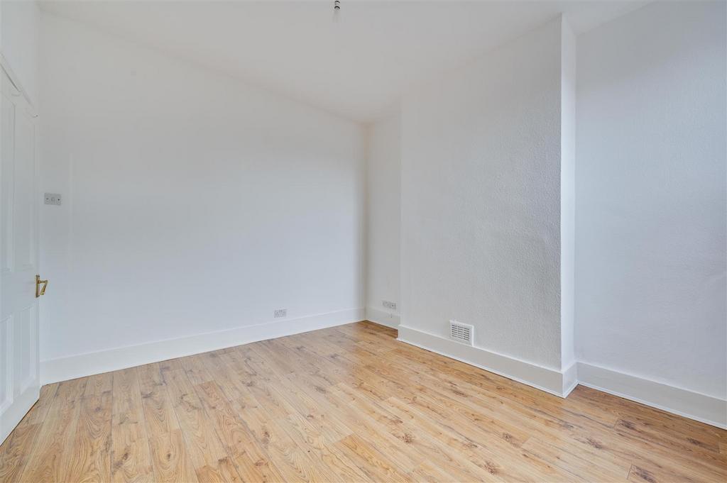 Daniels Wendover Road, Harlesden, NW10 015.jpg