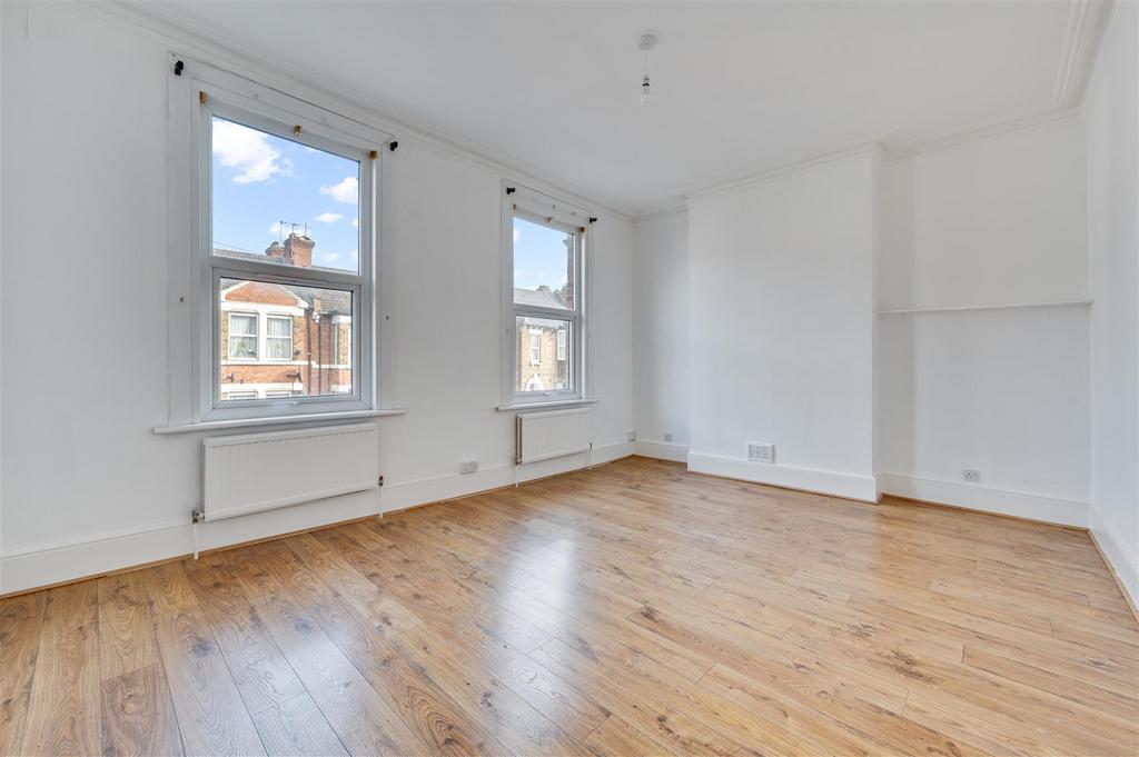 Daniels Wendover Road, Harlesden, NW10 016.jpg