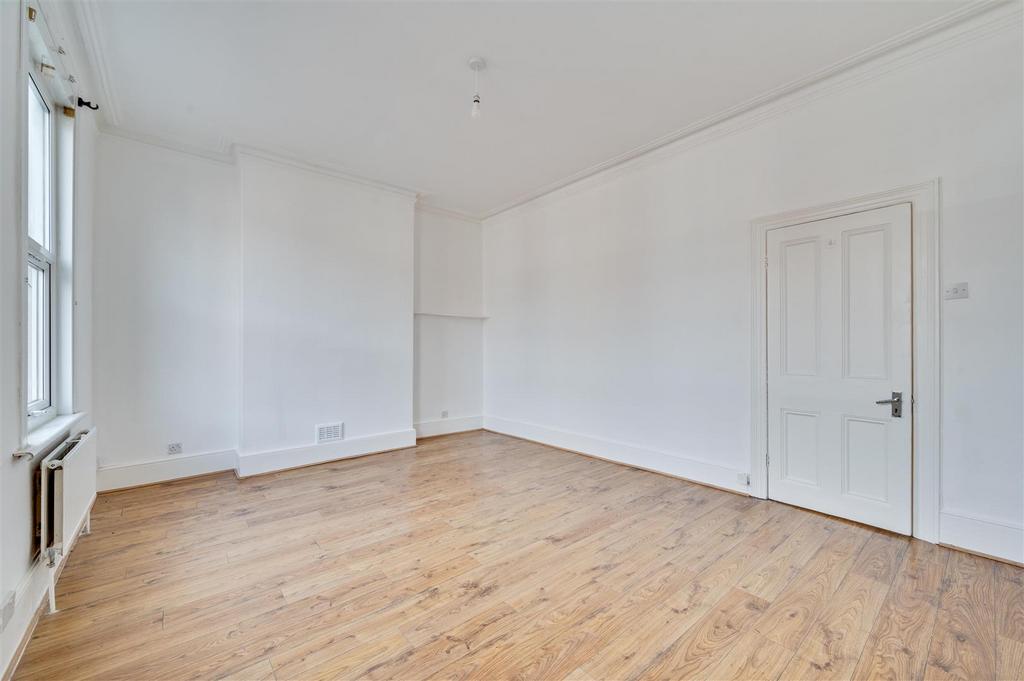 Daniels Wendover Road, Harlesden, NW10 018.jpg