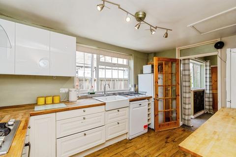 4 bedroom terraced house for sale, Rooth Street, Wednesbury