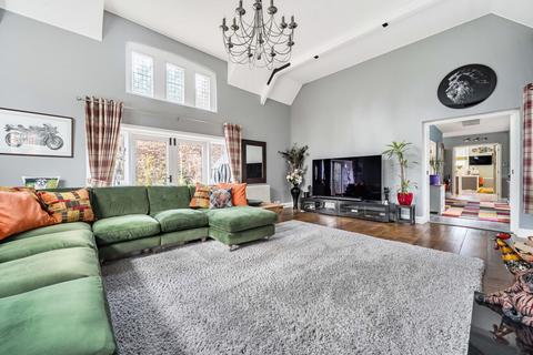 4 bedroom link detached house for sale, Church Road, Reading RG7