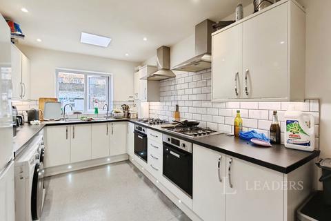 1 bedroom in a house share to rent, Chichester Road, Portsmouth, PO2