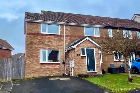 3 bedroom end of terrace house for sale, Badgers Mead, Brackla, Bridgend County Borough, CF31 2PZ