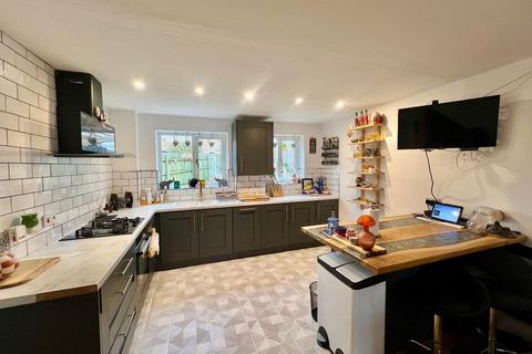 3 bedroom end of terrace house for sale, Badgers Mead, Brackla, Bridgend County Borough, CF31 2PZ