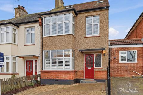 undefined, Tankerville Drive, Leigh-on-sea, SS9 3