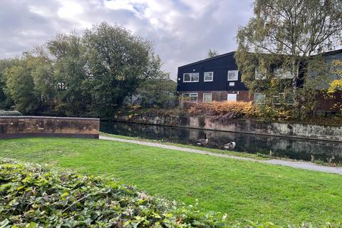 undefined, The Moorings, Oldbury