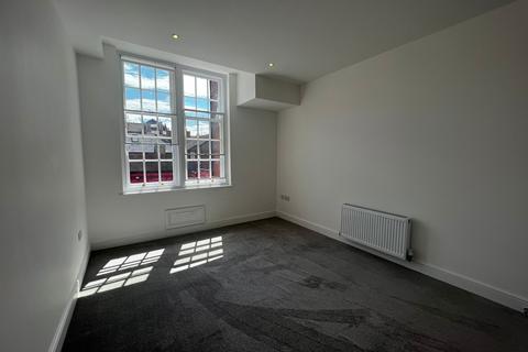 undefined, Lowgate, HULL