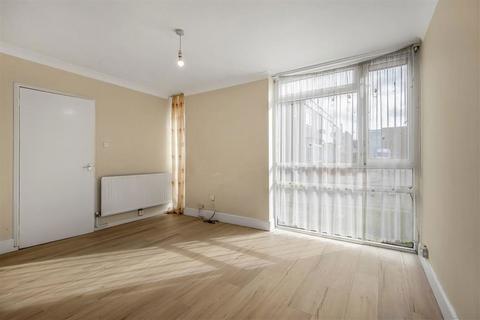 undefined, Aldersgrove Avenue, London SE9