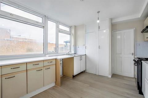 undefined, Aldersgrove Avenue, London SE9