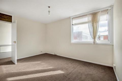 undefined, Aldersgrove Avenue, London SE9