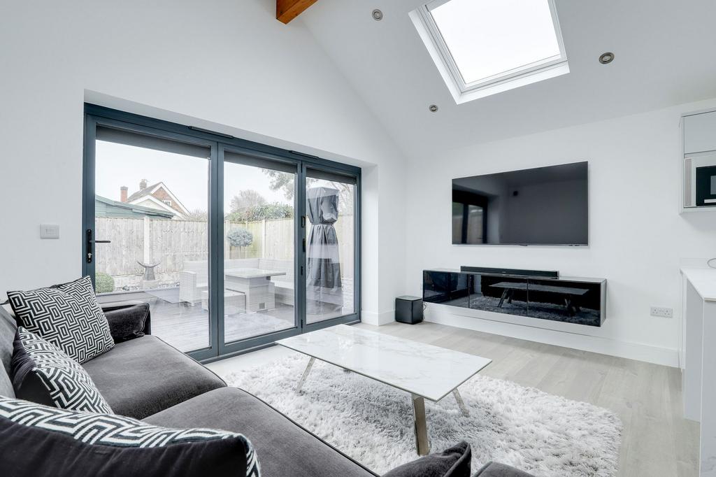 Kitchen & Open-Plan Living