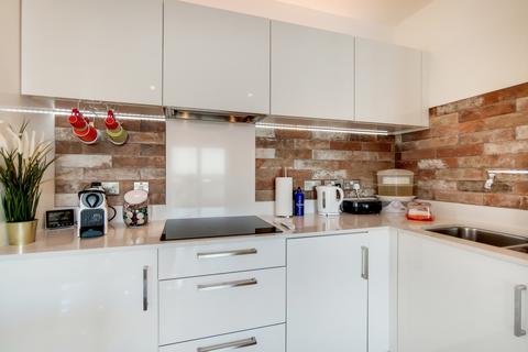 1 bedroom apartment to rent, Prospect Row Stratford E15