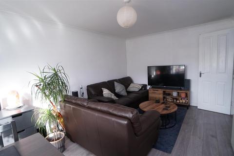 2 bedroom apartment for sale, Meadow Road, Apperley Bridge, Bradford