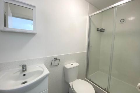 House share to rent, Leavesden Road, Watford