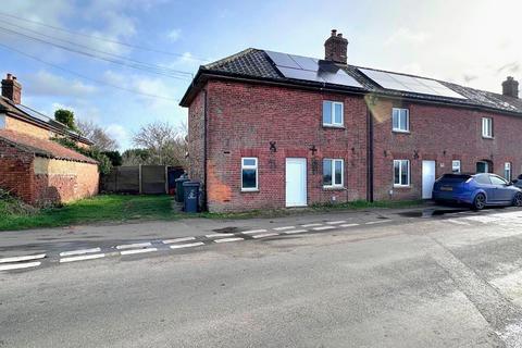 1 bedroom end of terrace house to rent, Hunts Corner, Banham, Norfolk
