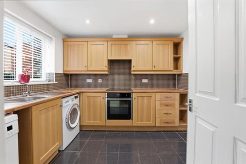 4 bedroom semi-detached house for sale, Potters Hollow, Bulwell, Nottingham, Nottinghamshire, NG6 8PB
