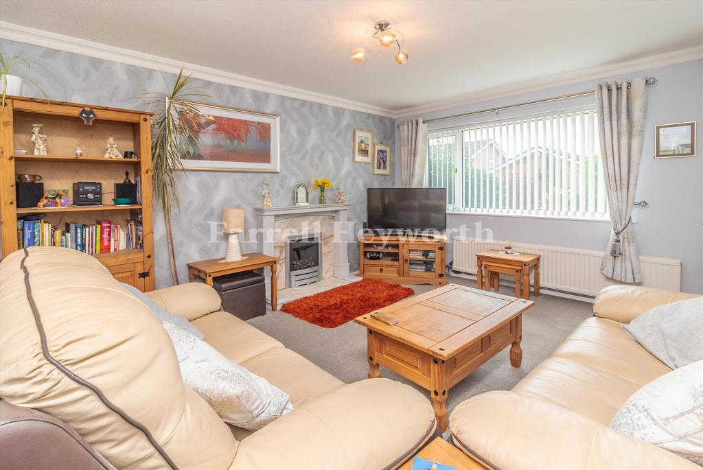 Lounge image 2