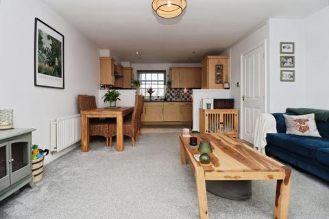 2 bedroom apartment for sale, Well Lane, Rothwell, Kettering