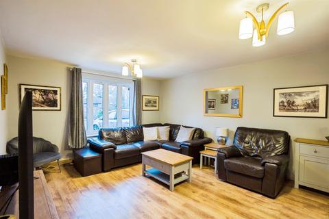 undefined, Rascals Close, Southwater, Horsham