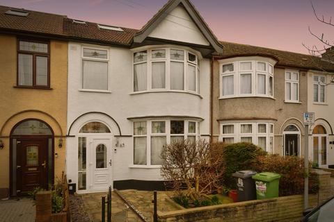 5 bedroom terraced house for sale, Hurstbourne Gardens, Barking
