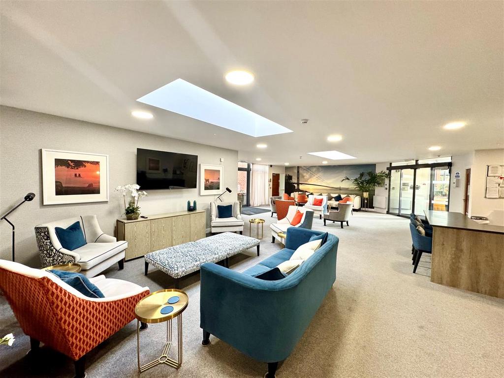 Stapleton Court interior 3.jpg