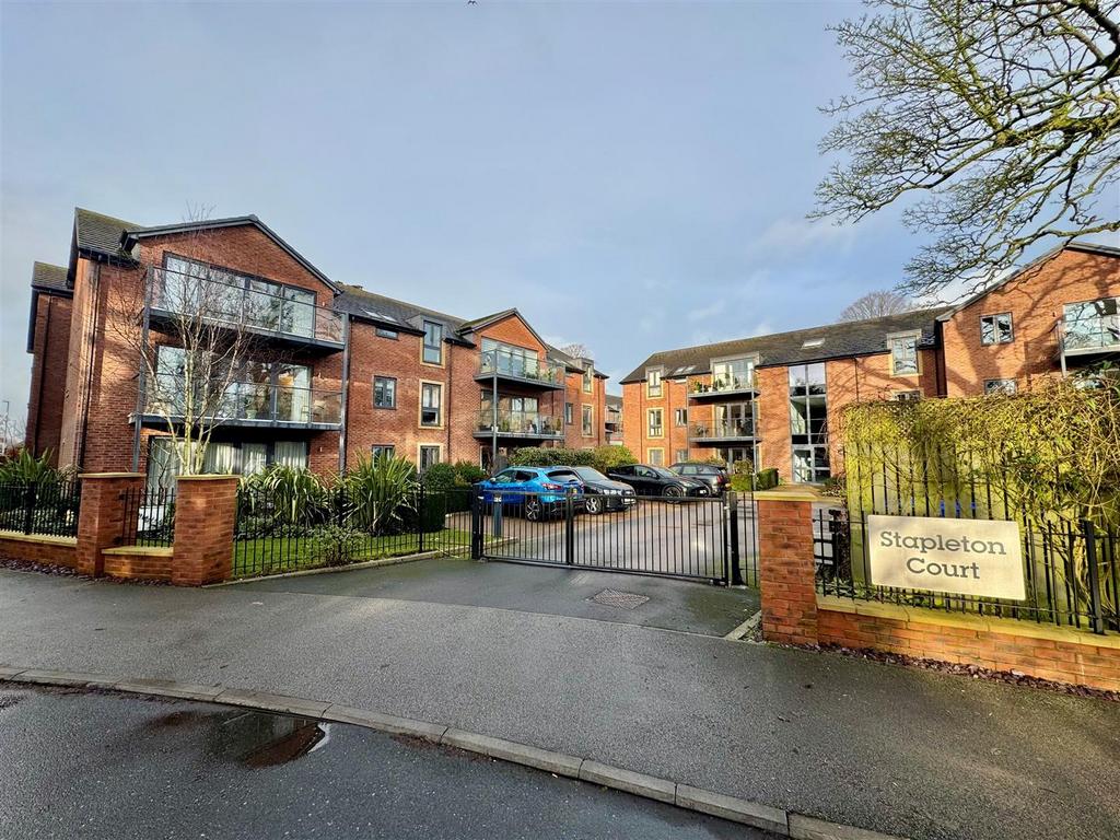 Stapleton Court front.jpg