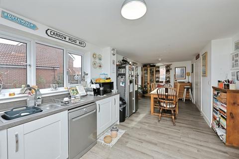 5 bedroom detached house for sale, Bennett Crescent, Hethersett, Norwich