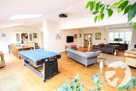 undefined, Bexley Road, Avery Hill, SE9