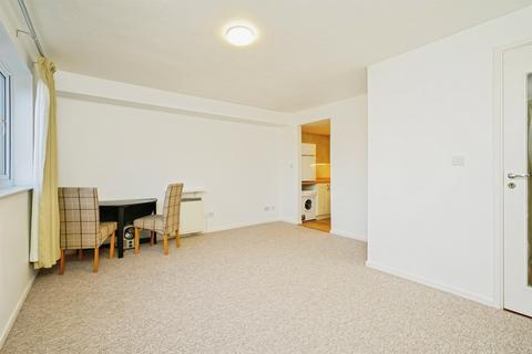 undefined, Linacre Close, Didcot