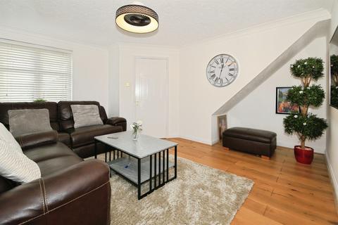 3 bedroom detached house for sale, Meadenvale, PETERBOROUGH