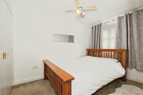 3 bedroom detached house for sale, Meadenvale, PETERBOROUGH