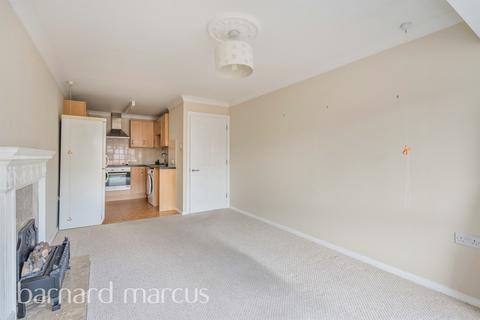 1 bedroom flat for sale, Ashley Avenue, Epsom