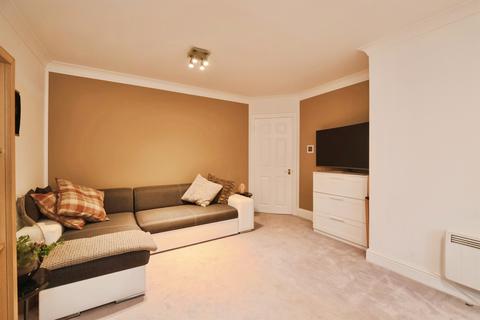1 bedroom flat for sale, The Beeches, Watford