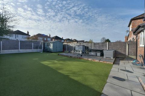 undefined, Woodheys Drive, Sale M33