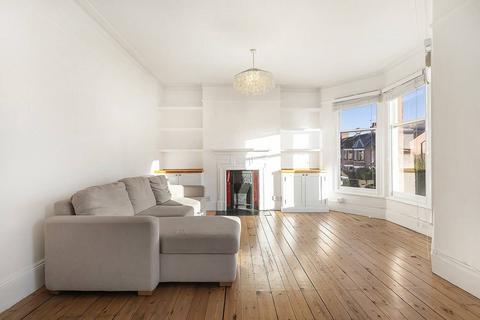 2 bedroom flat for sale, Burnbury Road, Balham, London, SW12