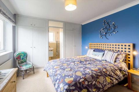 4 bedroom detached house for sale, Olney MK46