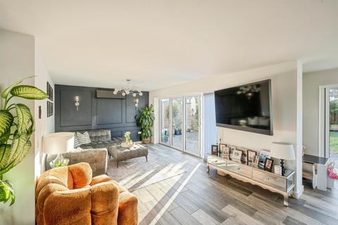 5 bedroom detached house for sale, The Farmstead, Bolton-Upon-Dearne, Rotherham