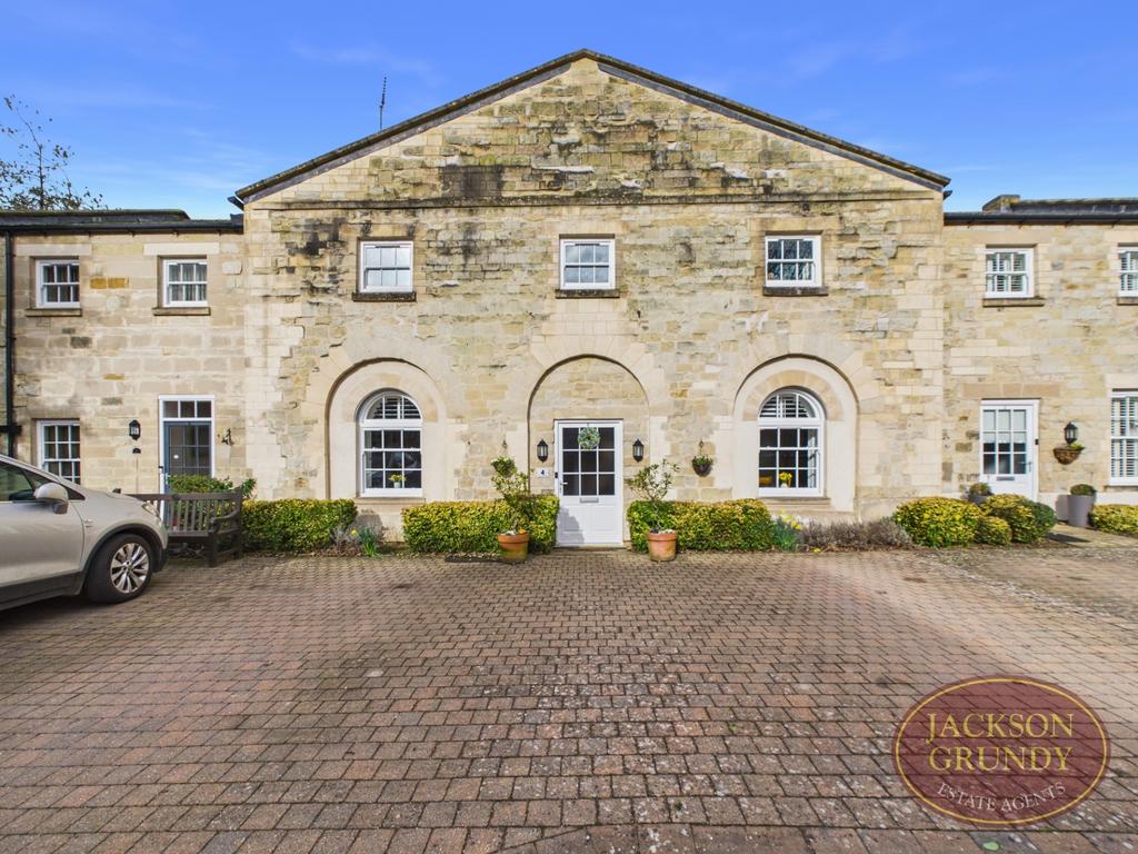 Thornton Hall Close