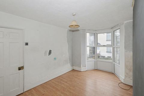 3 bedroom terraced house for sale, 39 Hereson Road, Ramsgate, Kent, CT11 7DP
